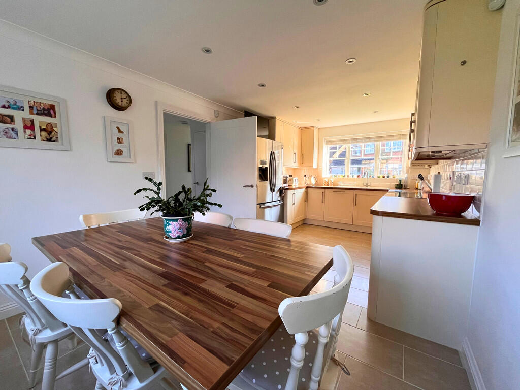 House in Hungerford, West Berkshire - View 4