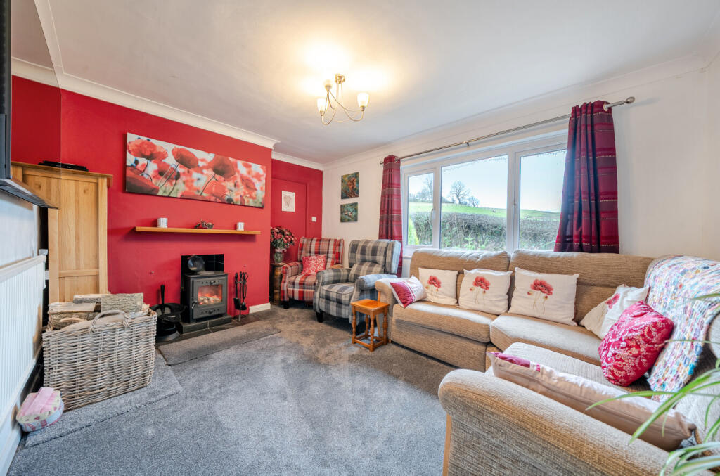 House in Powys, Abbey Cwmhir - View 4
