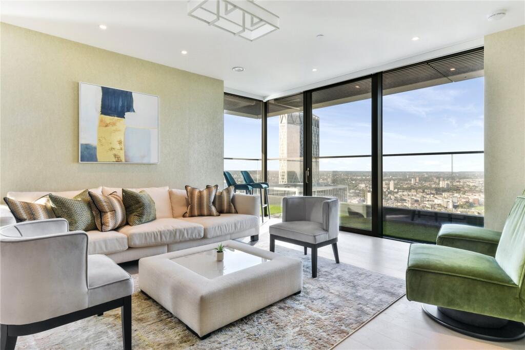 Main image of property: Wards Place, London, E14