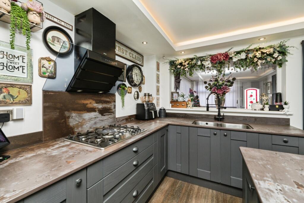 House in Sheffield, Potter Hill, Ecclesfield - View 5