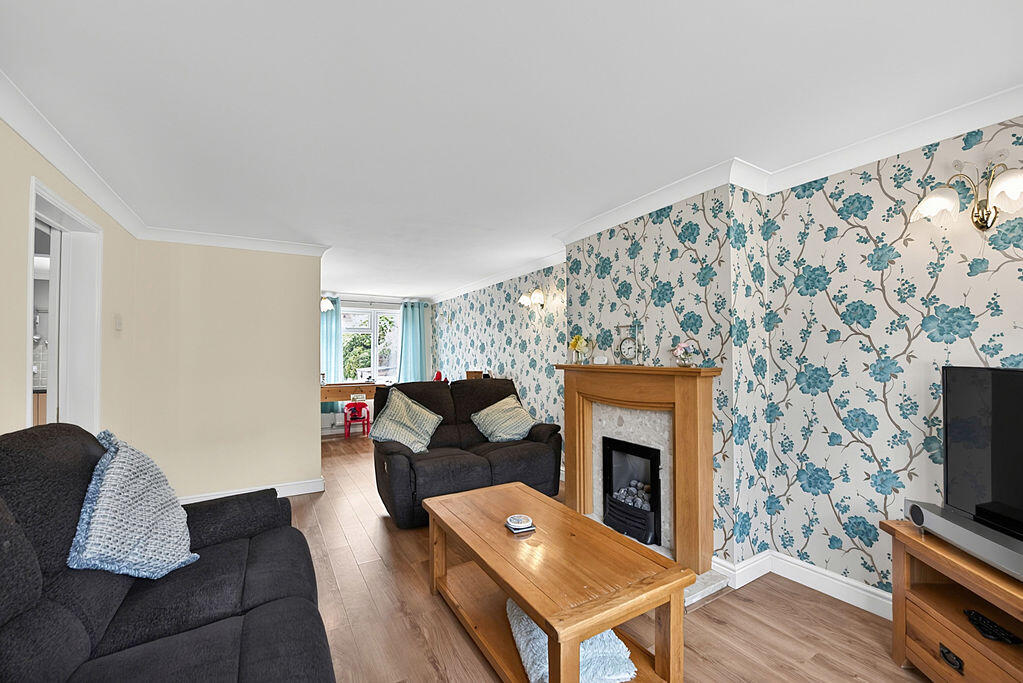 Nutbourne Road, Farlington photo 4
