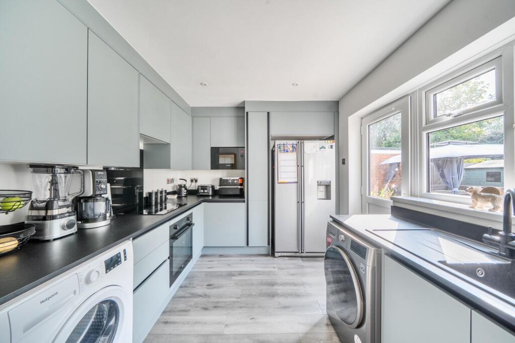 House in Havant, Warblington - View 5
