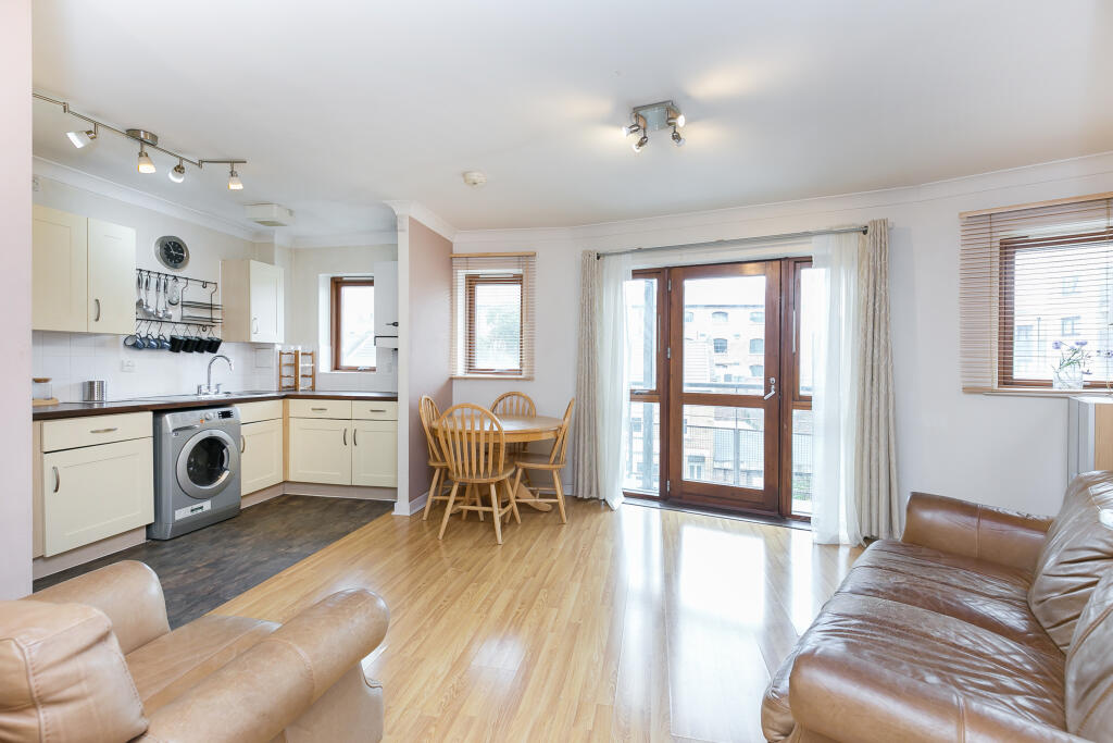 Main image of property: Brabazon Street, London, E14