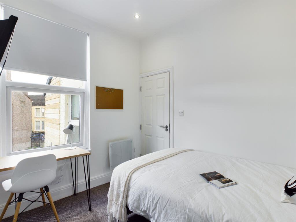 House in Sheffield - View 5