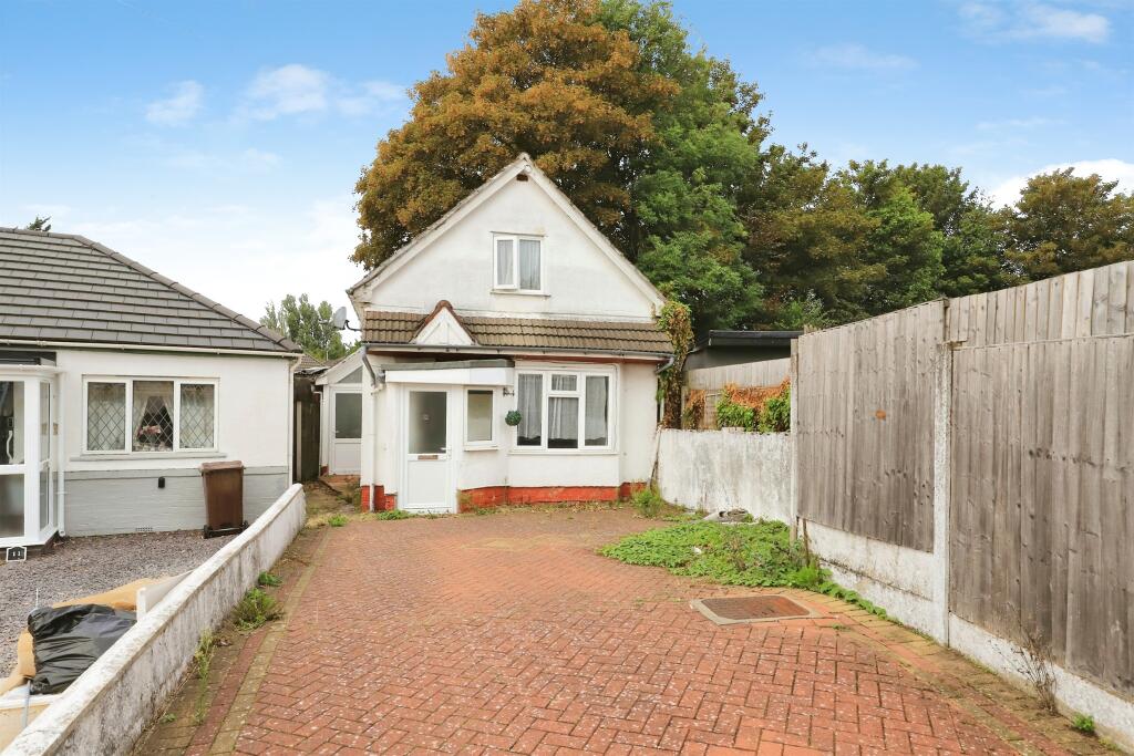 Main image of property: Beaconsfield Avenue, Parkfields, Wolverhampton