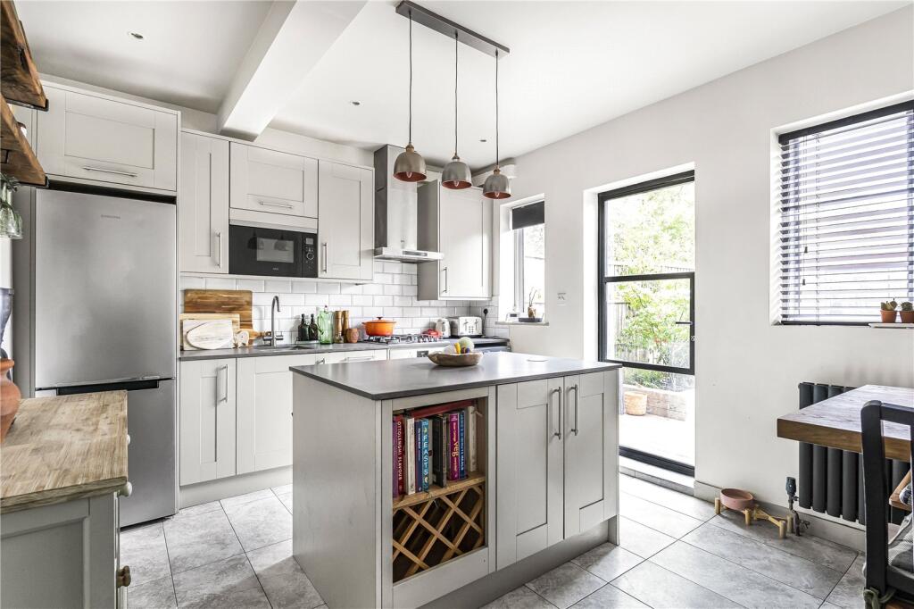 Sunnymead Road, London, SW15 photo 3