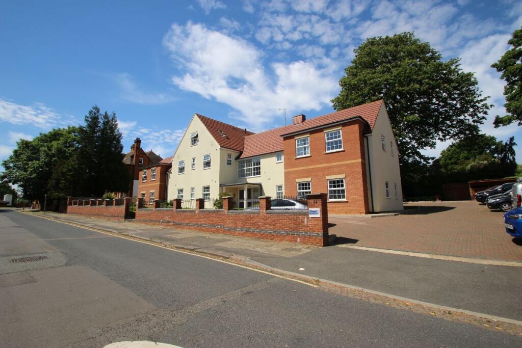Main image of property: Flat ,  The Avenue, Cliftonville, Northampton
