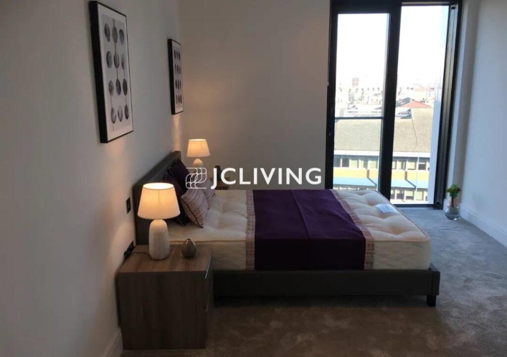 Main image of property: Albert Embankment London SE1