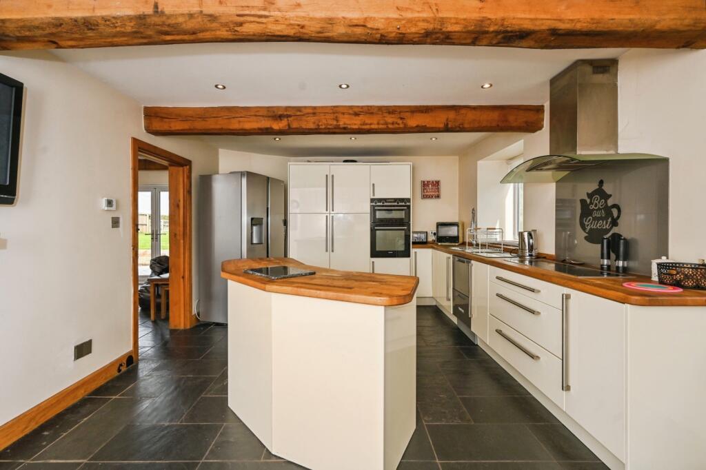 House in Warrington, Kingswood, Burtonwood - View 4