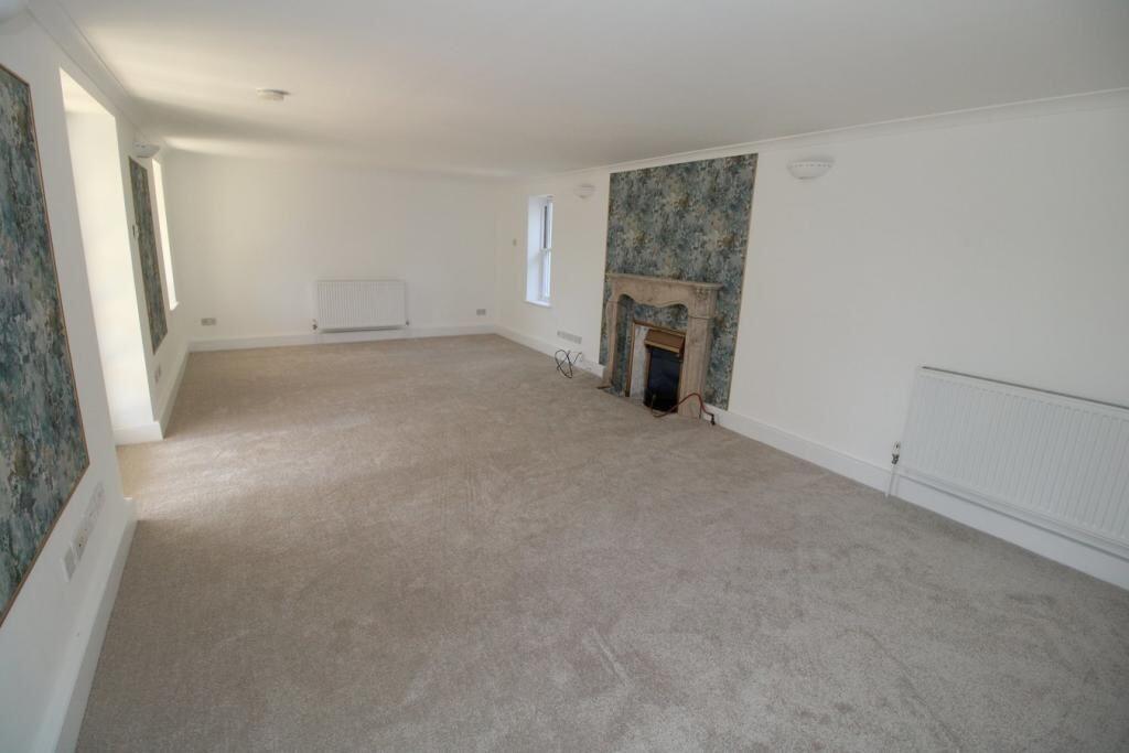 House in Portsmouth - View 5