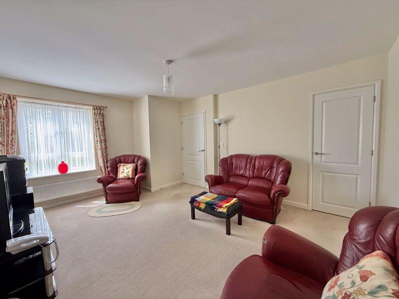 Plantation Way, Torquay photo 3