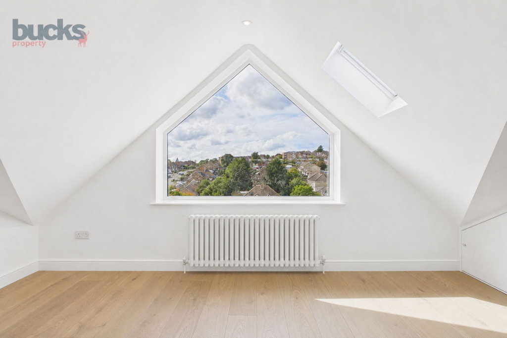 Apartment in Hemel Hempstead - View 4