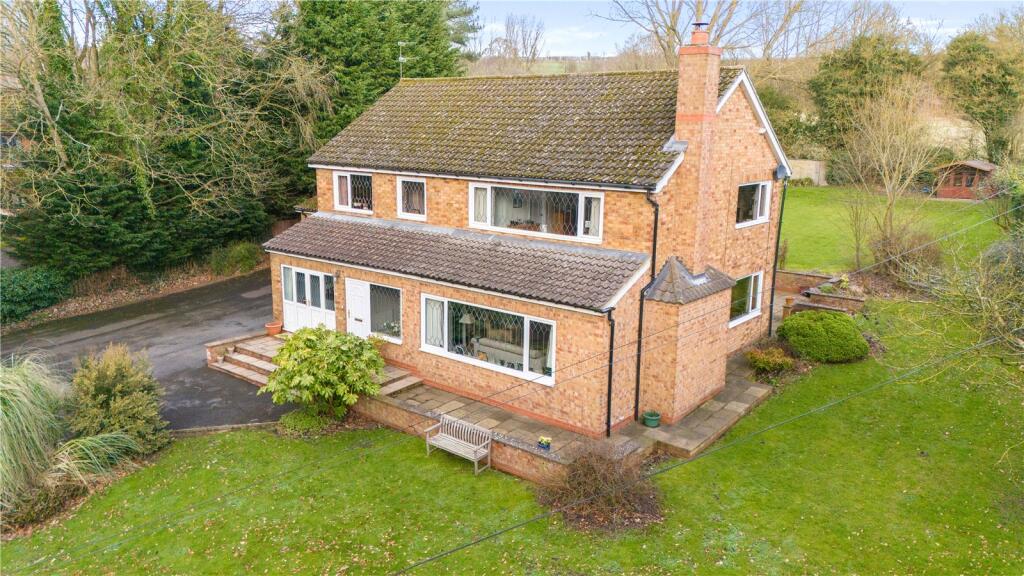 Main image of property: Top Road, Worlaby, Lincolnshire, DN20