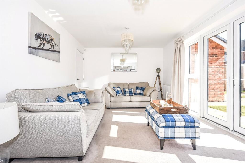 Dartford Rise, Farnborough, Hampshire photo 4