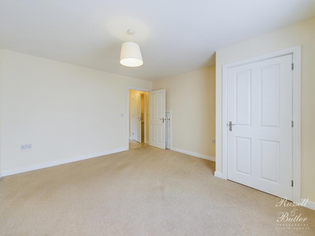 House in Milton Keynes - View 5