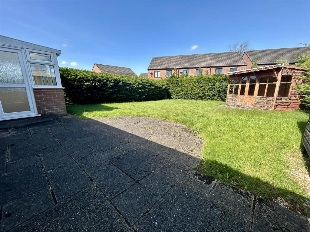 Liverpool Road, Whitchurch. photo 4