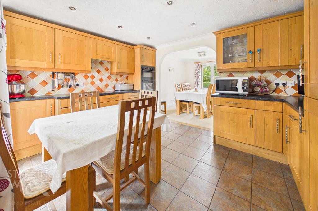 House in Breckland, North Lopham - More