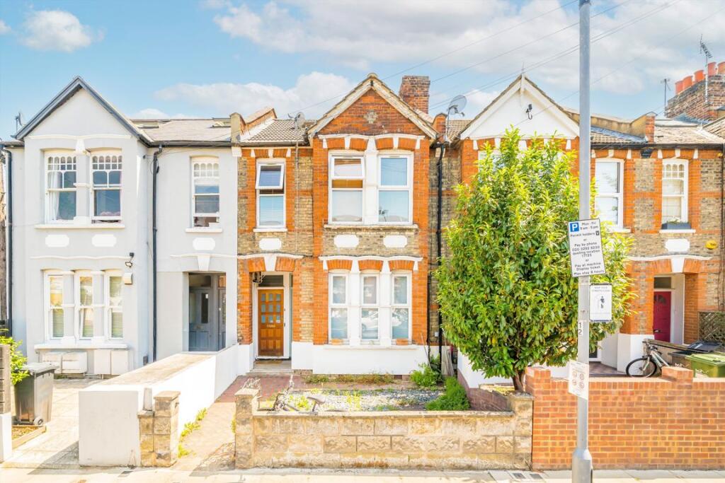 Main image of property: Oaklands Grove, Oaklands Grove