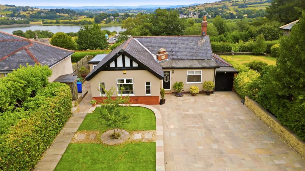 Main image of property: Red Lane, Colne, Lancashire, BB8