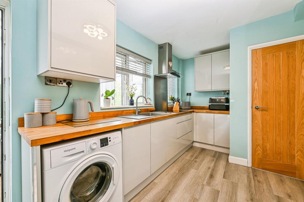House in Nottingham - View 4