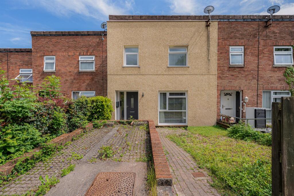 3-bed terraced on Usk Court, Thornhill, Cwmbran, £190,000