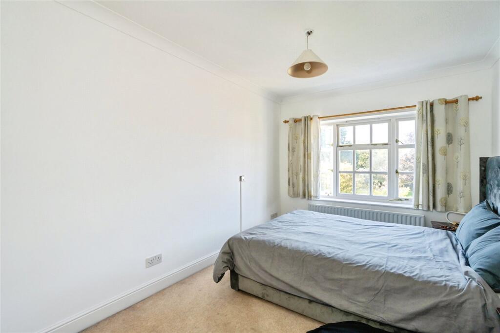House in Chichester - More