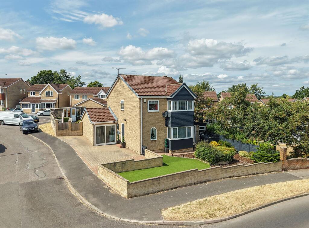 Main image of property: Betony Close, Killamarsh, S21