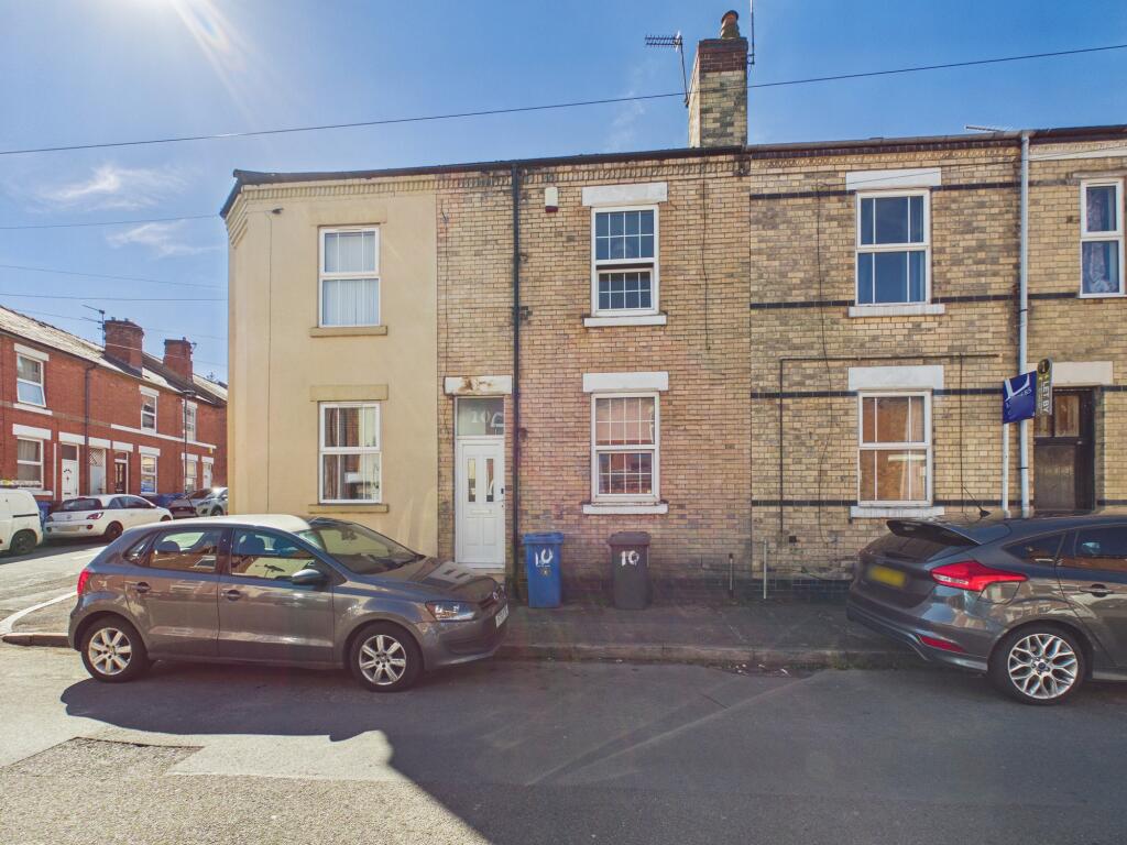 Main image of property: Peel Street