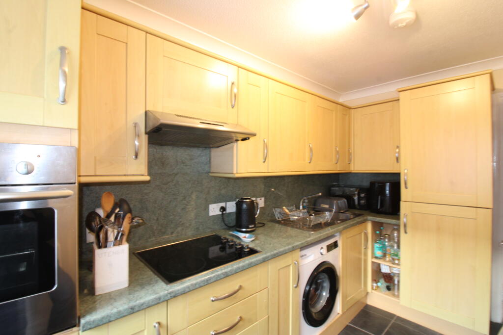 Apartment in Paisley - More