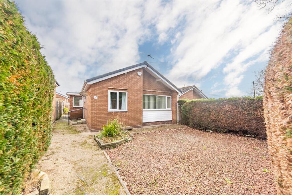 Main image of property: Oakdale Close, Newcastle Upon Tyne, NE15