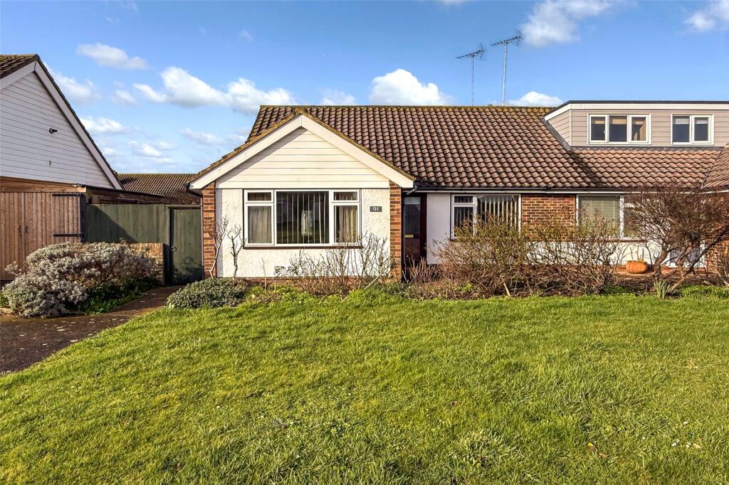 3-bed house on Highdown Drive, Wick, Littlehampton, West Sussex, £330,000