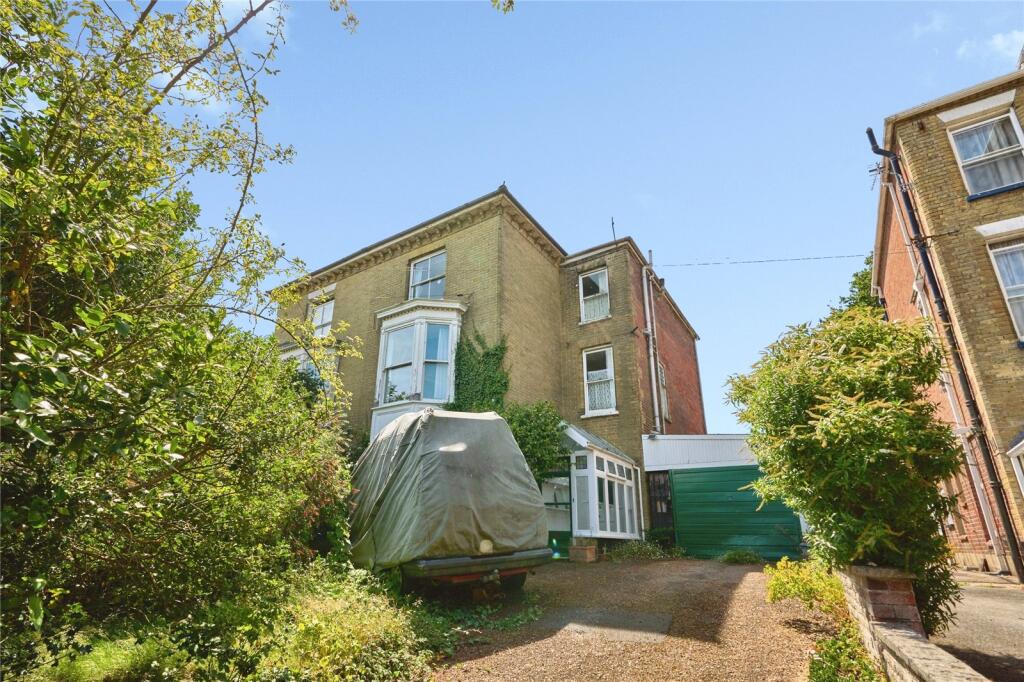 Main image of property: St. Johns Road, Newport, Isle of Wight, PO30