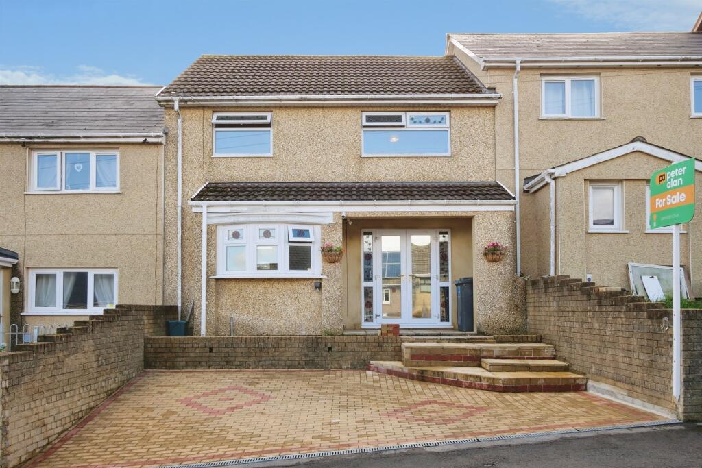Main image of property: Pentwyn, Ebbw Vale