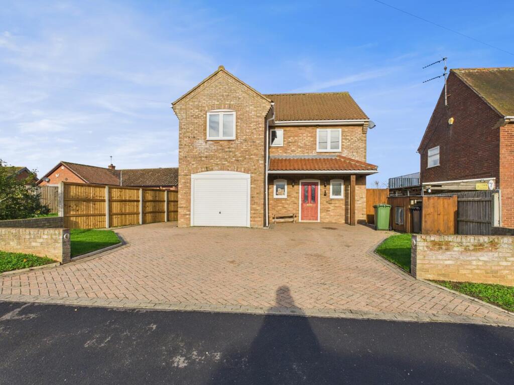 House in King's Lynn and West Norfolk, East Winch - View 2