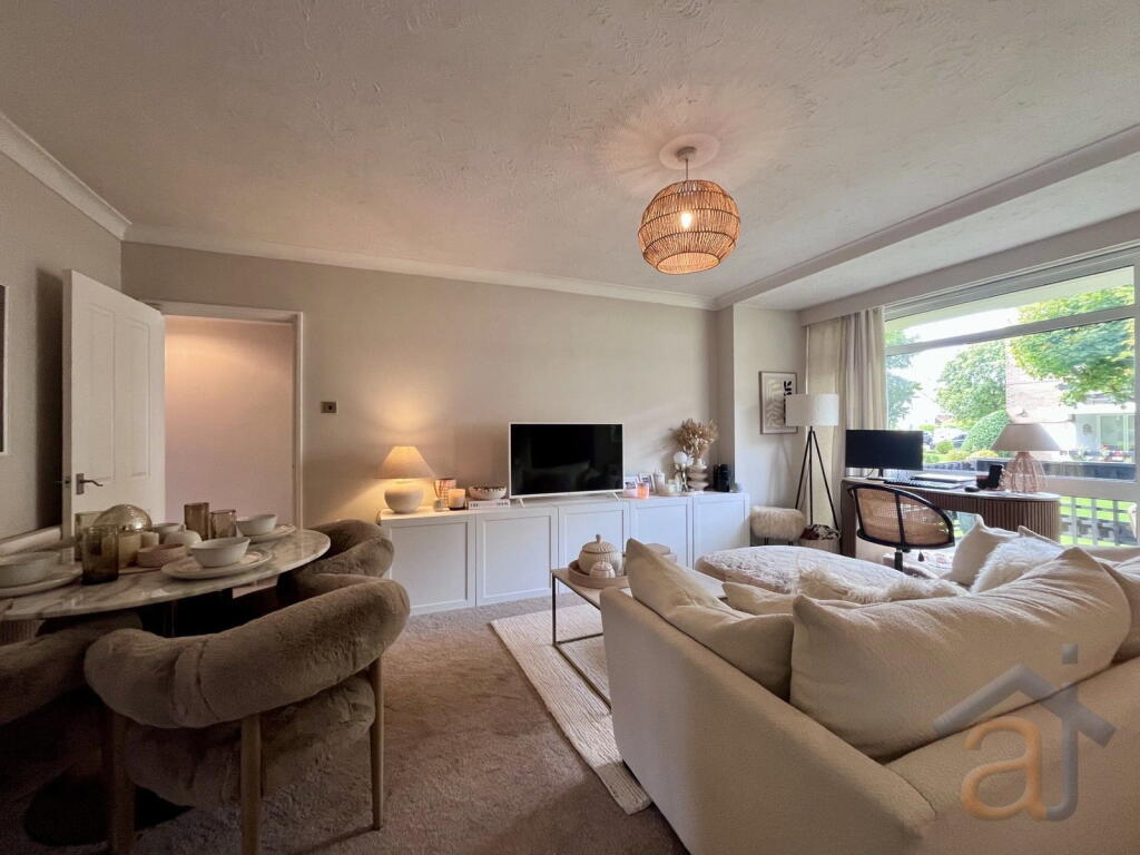 Apartment in Preston - View 4