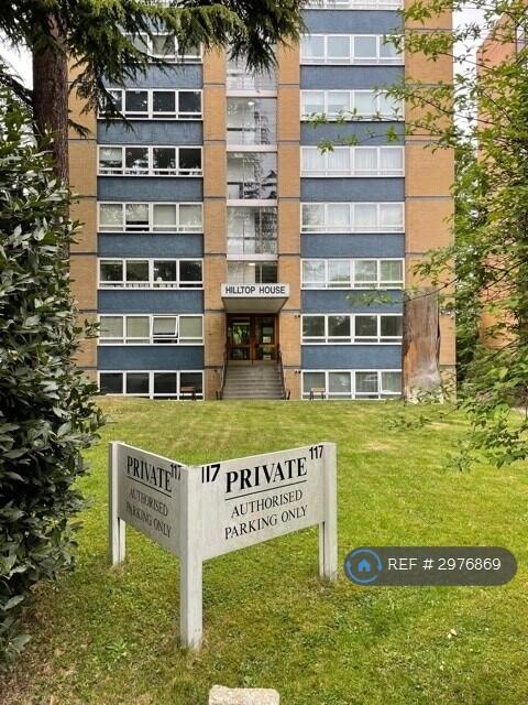 Apartment in London - View 2