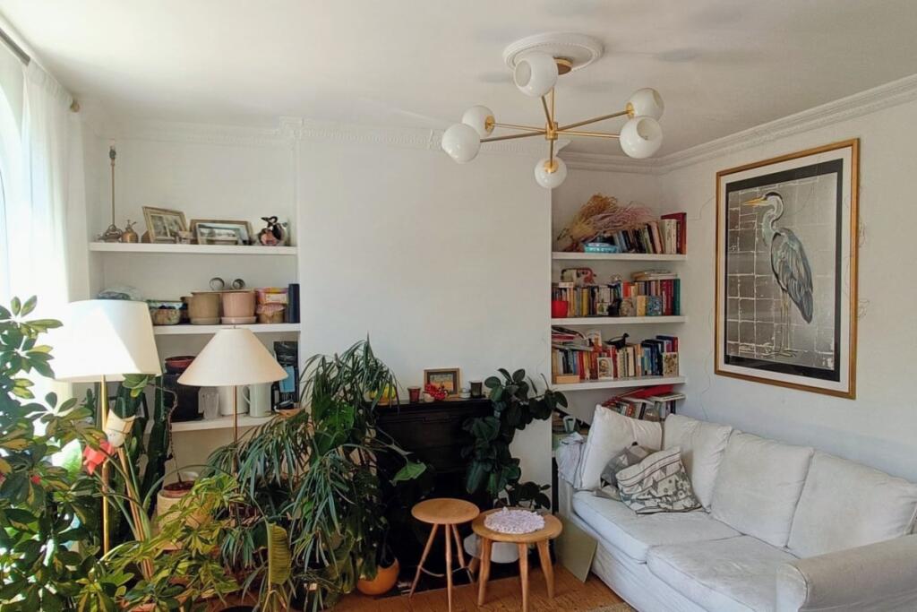 Main image of property: Digby Crescent, London, N4