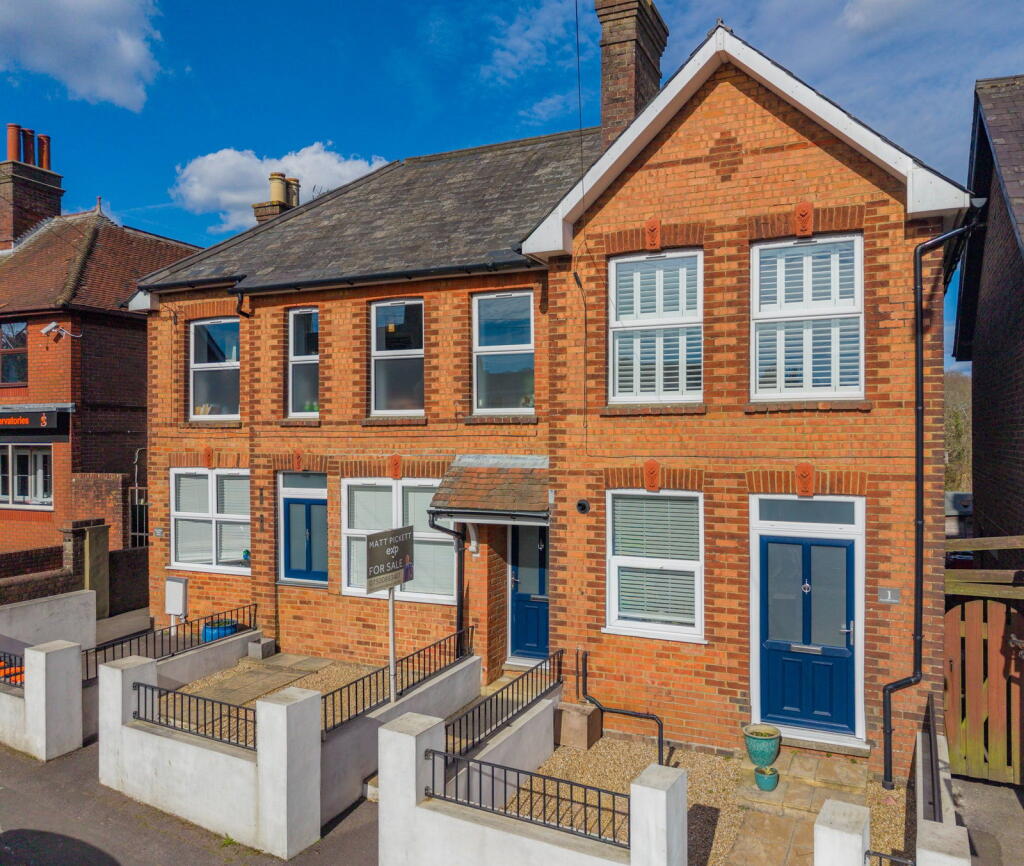 Main image of property: Crowborough Hill, Crowborough, TN6 2EG