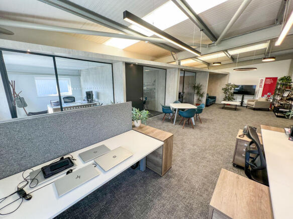 First Floor Suite, 1c Balderton Court