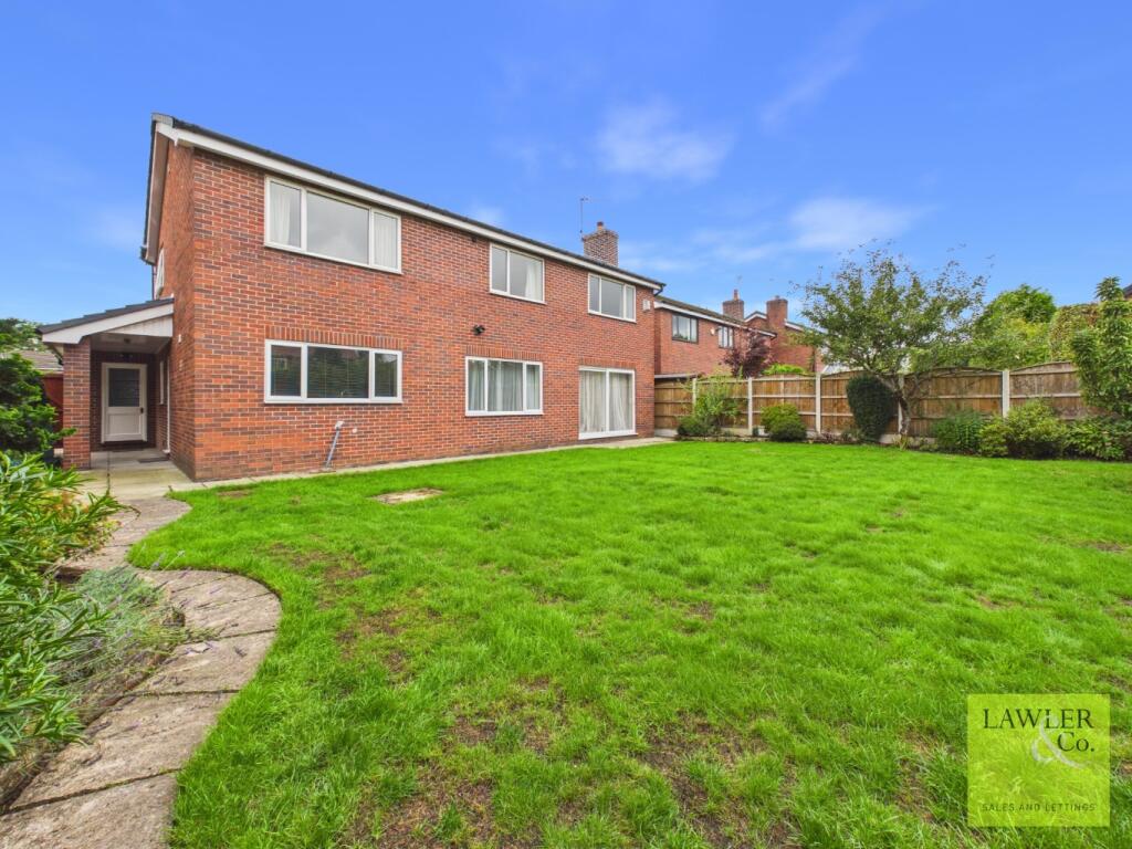 House in Stockport - View 3