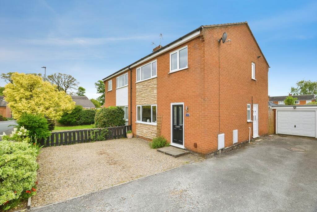 Main image of property: Oak Tree Close, Bedale, DL8