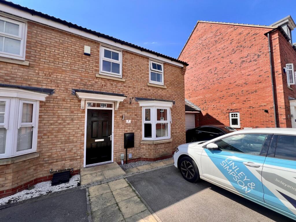 Main image of property: Elthorne Park, Kingswood, Hull, East Riding Of Yorkshire, HU7