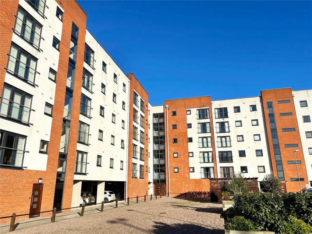 Main image of property: Pilgrims Way, Ladywell Point, Salford, M50