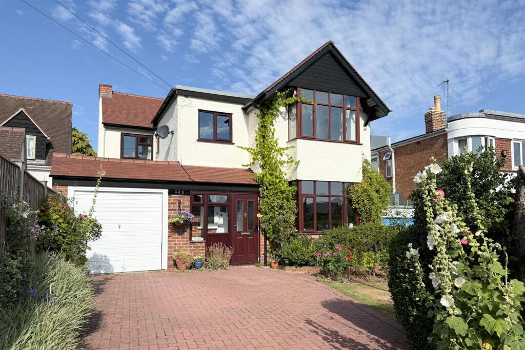 Main image of property: Old Bath Road, Cheltenham, GL53 9AJ