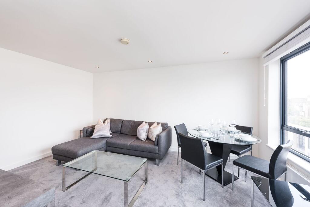 Apartment in London - View 4