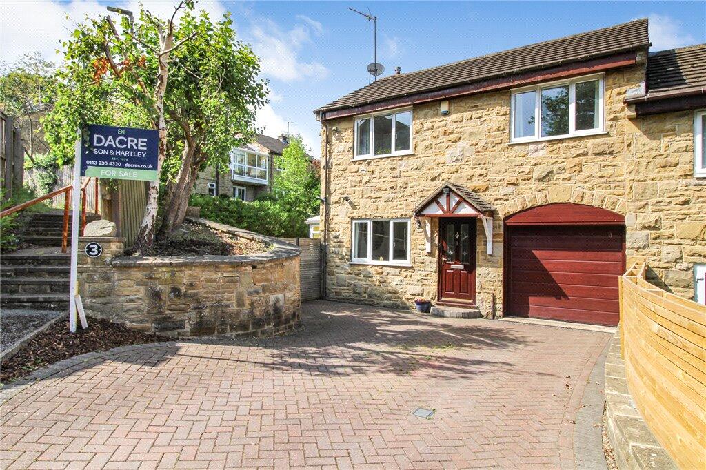 Main image of property: East Causeway Crescent, Leeds, West Yorkshire, LS16