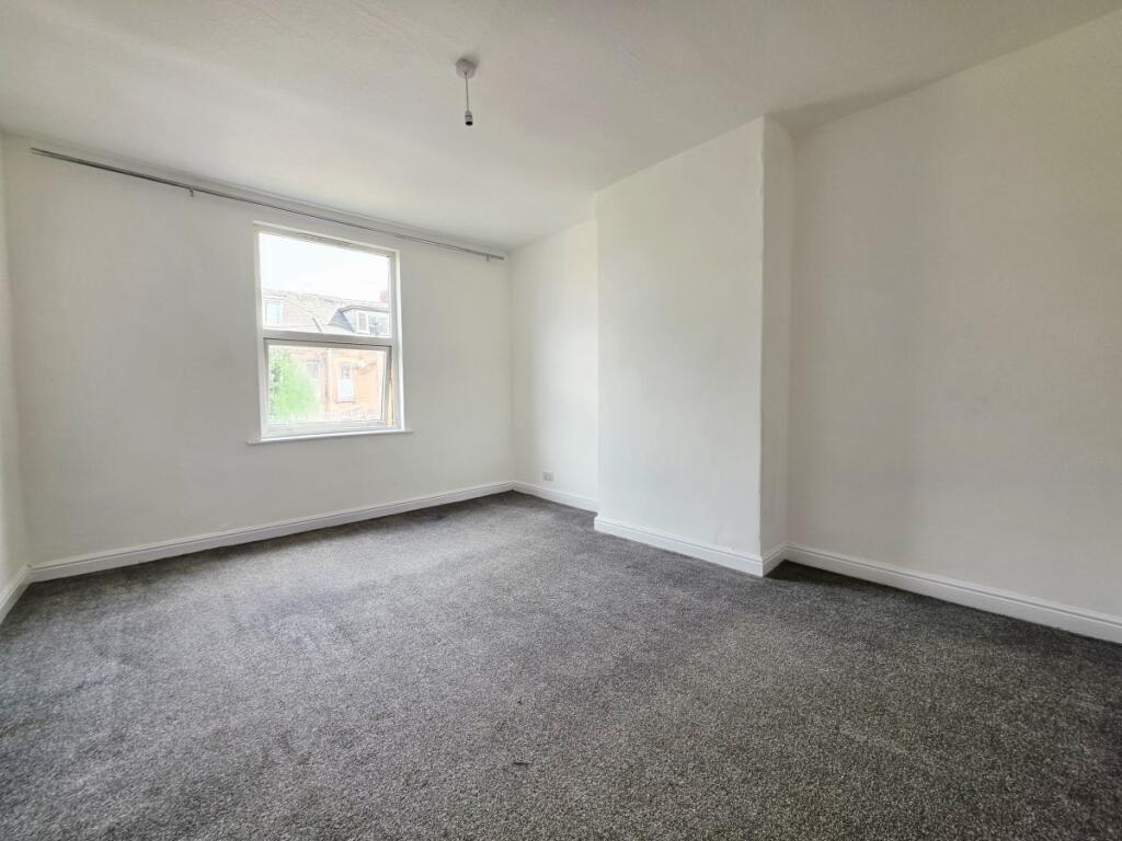 House in Leeds, New Town, Harehills - View 4
