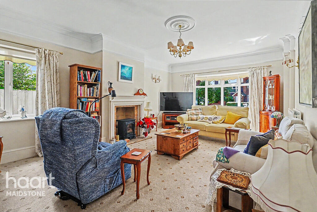 House in Maidstone, Kent - View 4