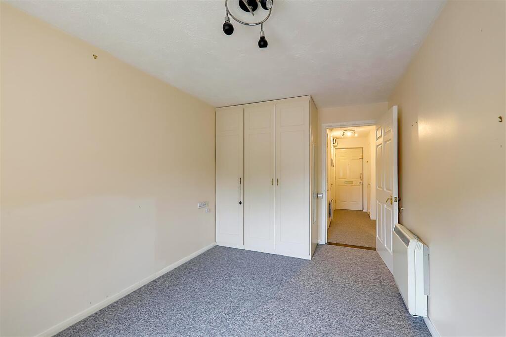 Broadwater Street East, Worthing photo 3