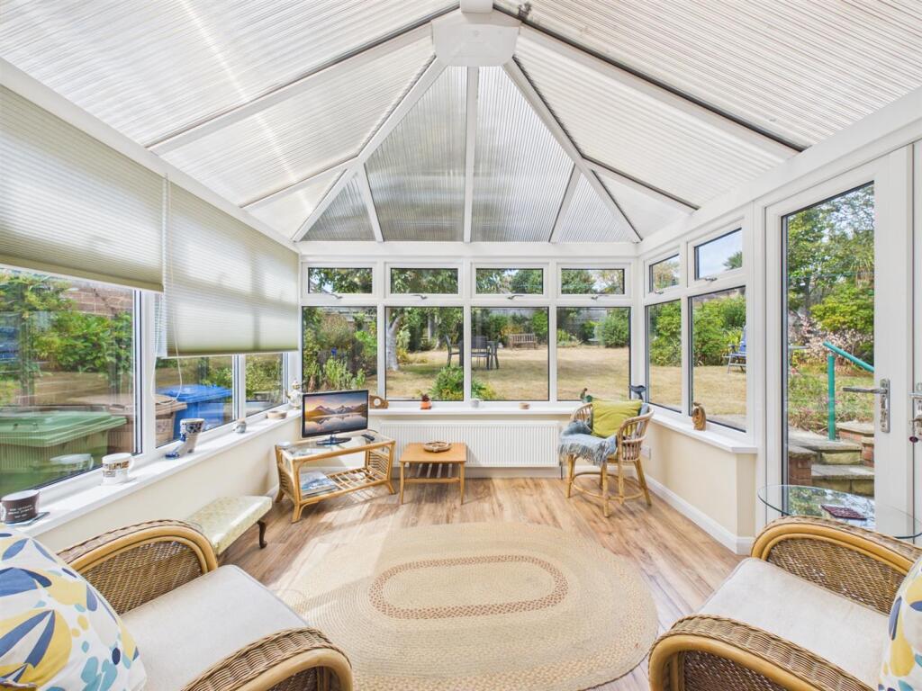 House in York - View 4